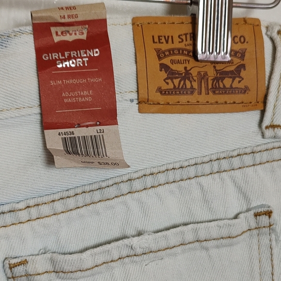 Levi's Girl's Two-Tone Denim Girlfriend Shorts - Picture 5 of 7